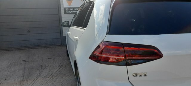 Volkswagen Golf 2.0 Tsi Gti Hatchback Euro 6 S White #4