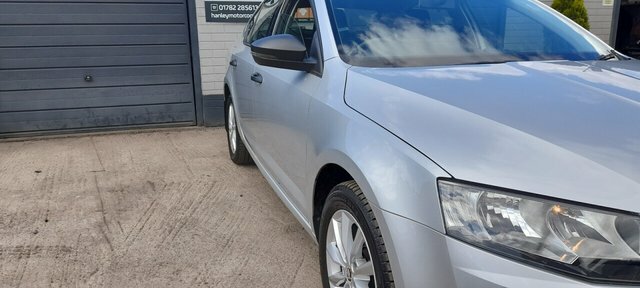 Skoda Octavia 1.2 Tsi S Hatchback Dsg Euro 5 S S 1 Silver #6