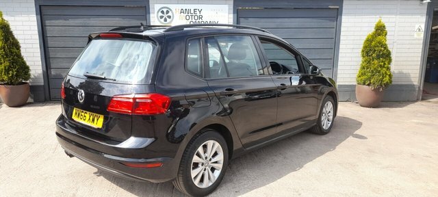 Volkswagen Golf SV 1.4 Tsi Bluemotion Tech Se Mpv Dsg Euro Black #4