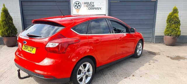 Ford Focus 1.6 Tdci Zetec Hatchback Euro 5 Red #3