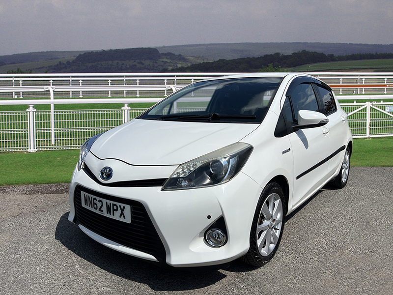 Toyota Yaris Vvt-i T Spirit WN62WPX White #5