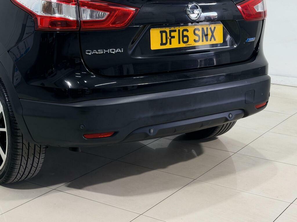 Nissan Qashqai Acenta Dig-t Red #24