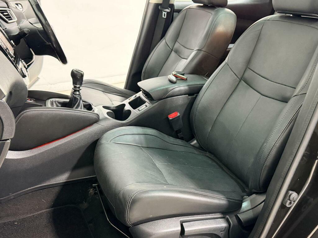 Nissan Qashqai Acenta Dig-t Red #67