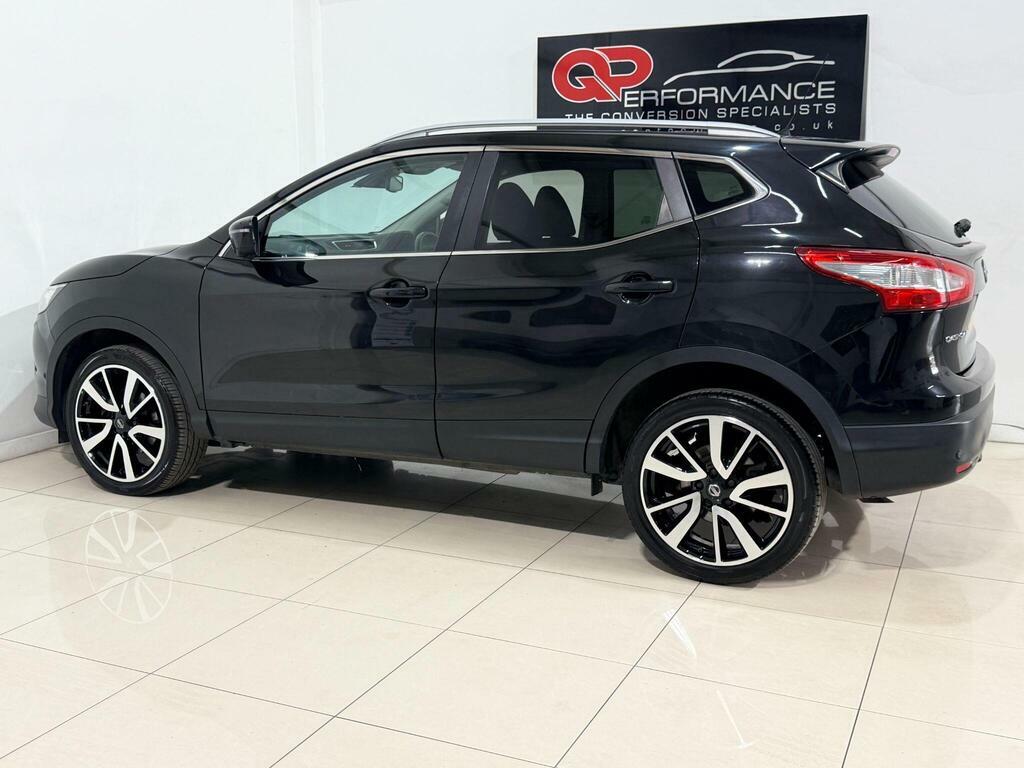 Nissan Qashqai Acenta Dig-t Red #12