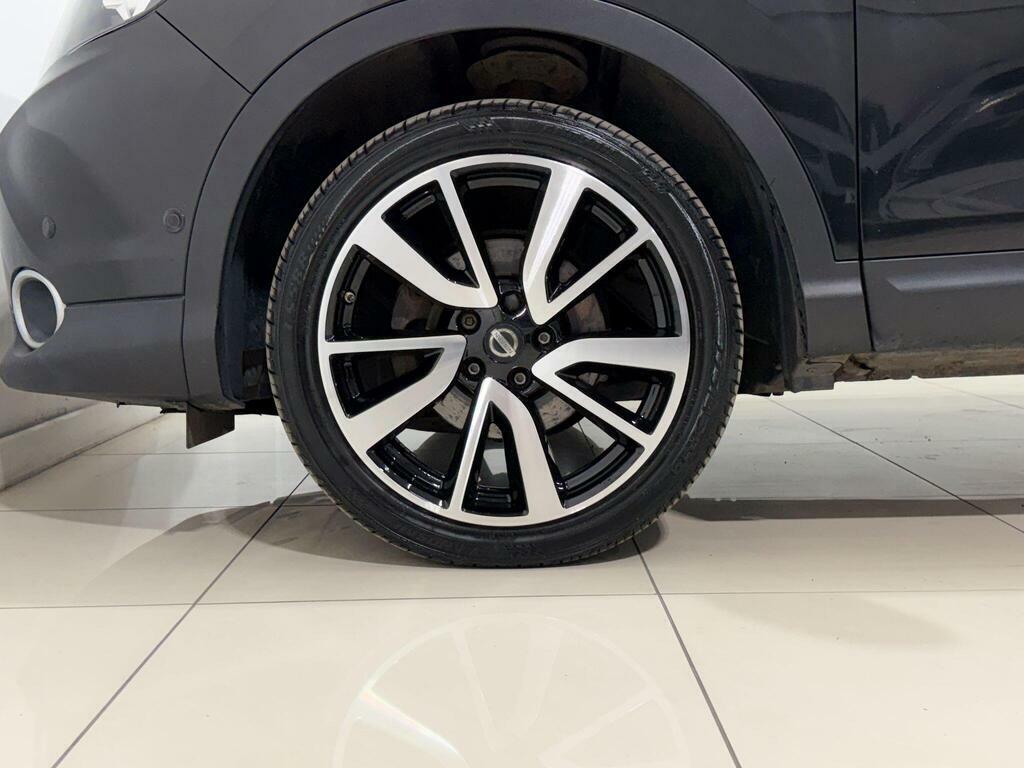 Nissan Qashqai Acenta Dig-t Red #92