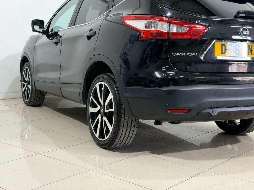 Nissan Qashqai Acenta Dig-t Red #25