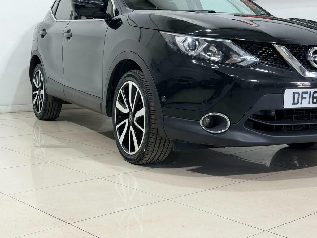 Nissan Qashqai Acenta Dig-t Red #20