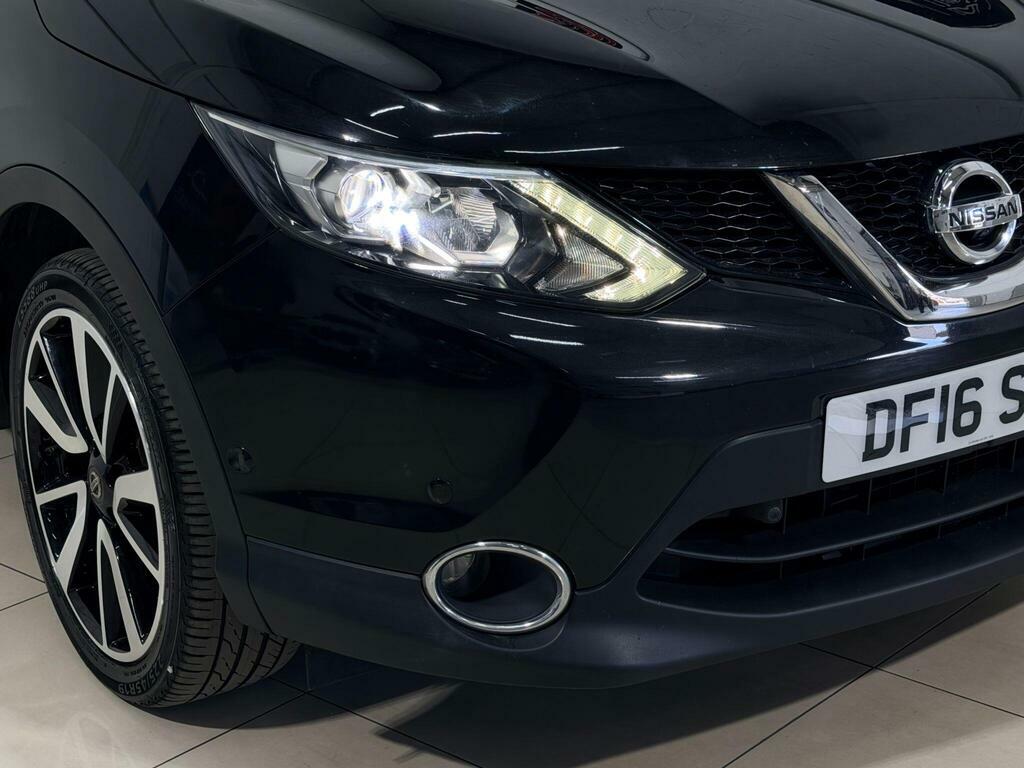 Nissan Qashqai Acenta Dig-t Red #29