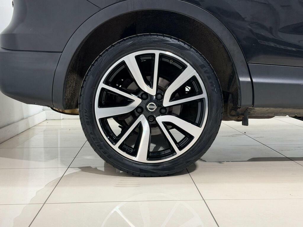Nissan Qashqai Acenta Dig-t Red #94