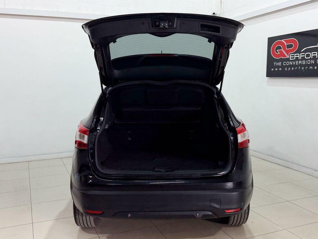 Nissan Qashqai Acenta Dig-t Red #86
