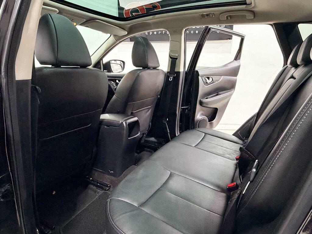 Nissan Qashqai Acenta Dig-t Red #69