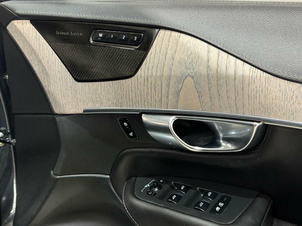 Volvo XC90 T8 Awd Plug-in Hybrid, Recharge R-design Sunroof, Silver #80