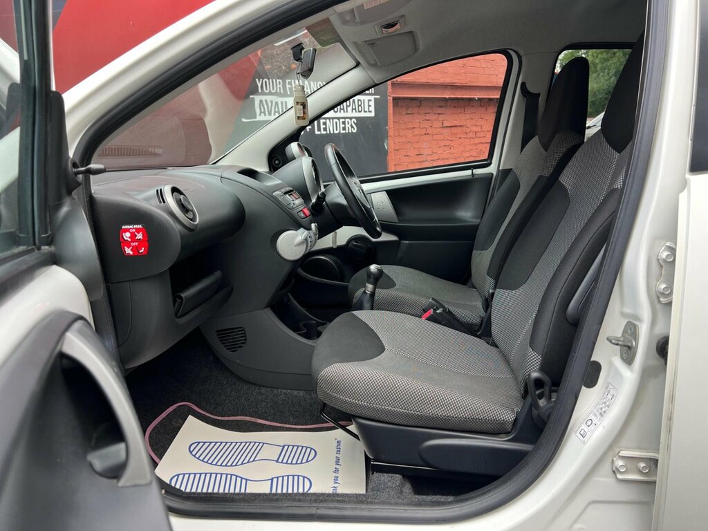 Toyota Aygo Hatchback 1.0 Vvt-i Move Multimode Euro 5 201 White #16