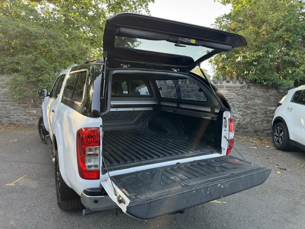 Nissan Navara Double Cab Pick Grey #19