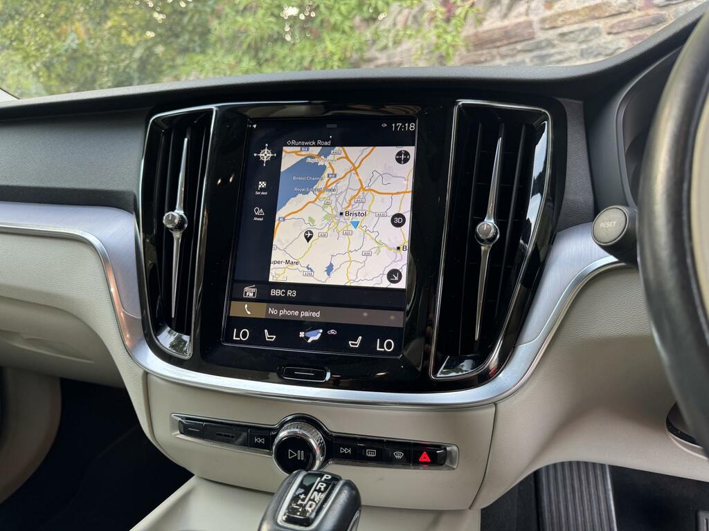 Volvo V60 2.0 D3 Momentum Plus Estate Euro Grey #23