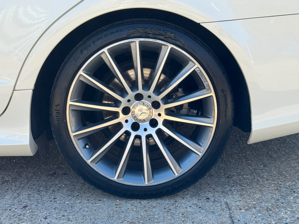 Mercedes-Benz CLS Cls350d V6 Amg Line Silver #73