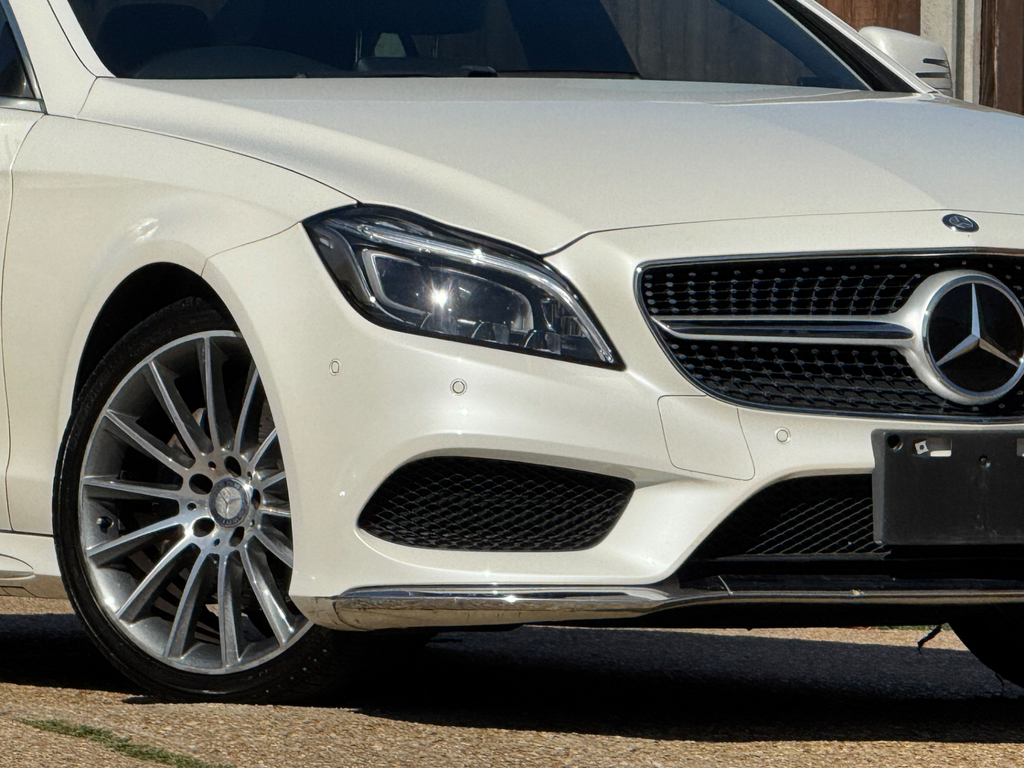 Mercedes-Benz CLS Cls350d V6 Amg Line Silver #69