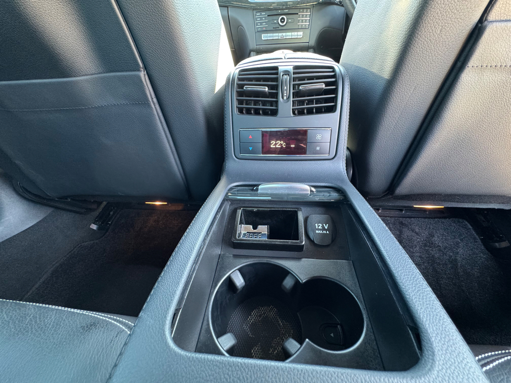 Mercedes-Benz CLS Cls350d V6 Amg Line Silver #62