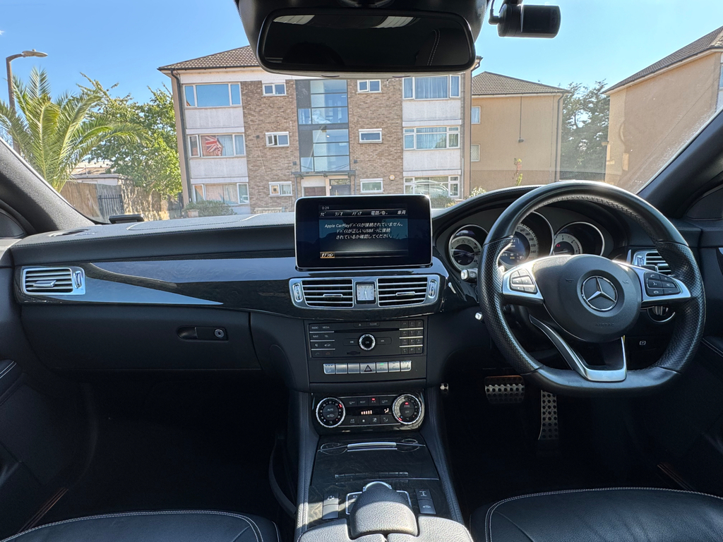Mercedes-Benz CLS Cls350d V6 Amg Line Silver #28