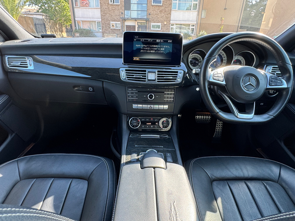 Mercedes-Benz CLS Cls350d V6 Amg Line Silver #26