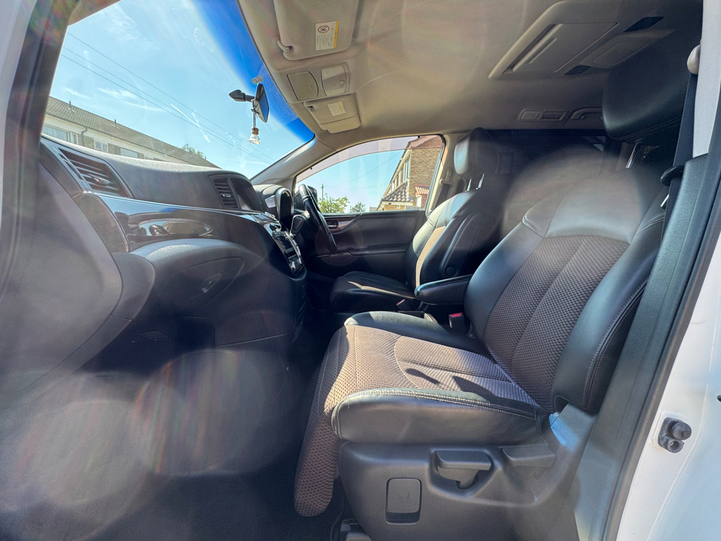 Nissan Elgrand 250 Highway Star 2.5 4Wd 8 Seater White #16