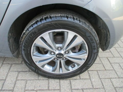 Kia Venga 1.6 3 Euro 6 Ss White #14