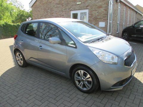 Kia Venga 1.6 2 Euro Silver