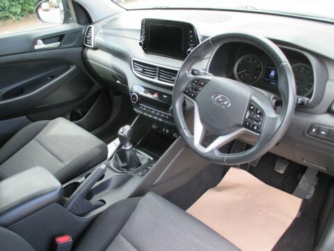 Hyundai Tucson T-gdi Premium Se Grey #17