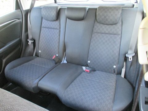 Honda Jazz Hatchback 1.3 I-vtec Se Cvt Euro 6 Ss 2016 Silver #29