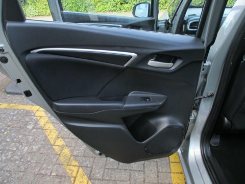 Honda Jazz Hatchback 1.3 I-vtec Se Cvt Euro 6 Ss 2016 Silver #49