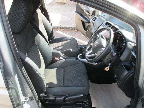 Honda Jazz Hatchback 1.3 I-vtec Se Cvt Euro 6 Ss 2016 Silver #26