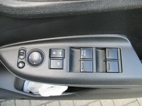 Honda Jazz Hatchback 1.3 I-vtec Se Cvt Euro 6 Ss 2016 Silver #46