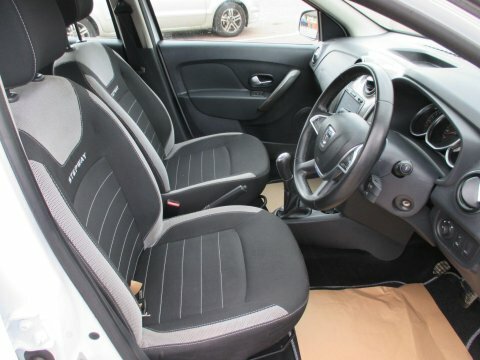 Dacia Sandero Stepway Stepway Comfort 0.9 Tce - Only 28139 Miles Blue #24