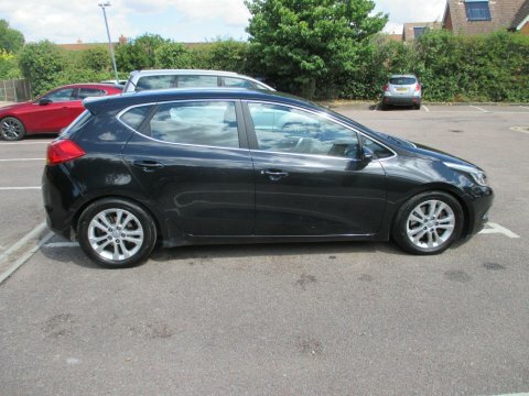 Kia Ceed 1.6 Crdi Ecodynamics Black #6