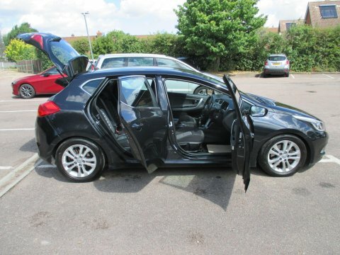 Kia Ceed 2012 1.6 2 Sports Wagon Euro 5 Red #9