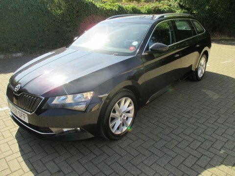 Skoda Superb 1.5 Tsi Act Black #2