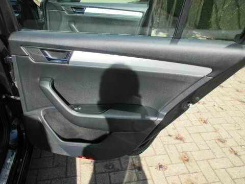 Skoda Superb 2.0 Tsi 190Ps Se L Dsg Estate Green #45