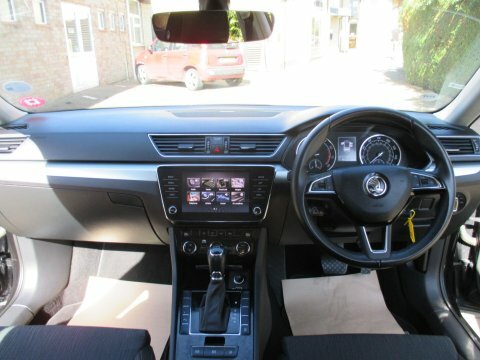 Skoda Superb 2.0 Tsi 190Ps Se L Dsg Estate Green #14