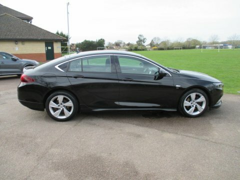 Vauxhall Insignia 2.0 Turbo D Black #6