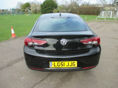 Vauxhall Insignia 2.0 Turbo D Black #4