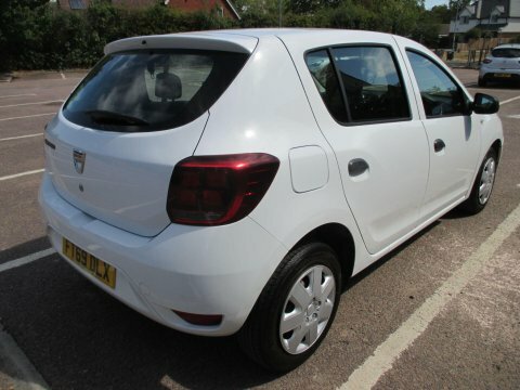 Dacia Sandero 1.0 Sce Essential White #6
