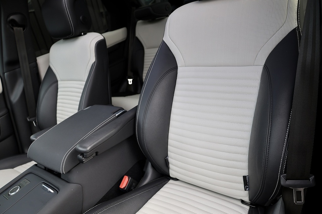 Land Rover Discovery Discovery Estate #37