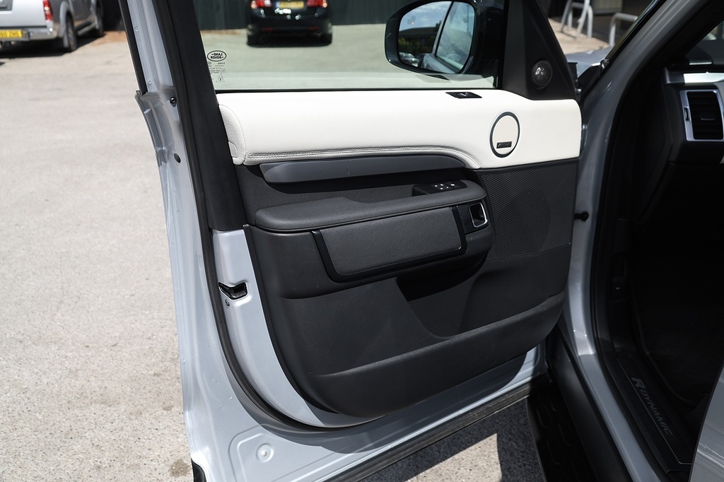 Land Rover Discovery Discovery Sport R-dynamic Hse D Mhev Silver #51
