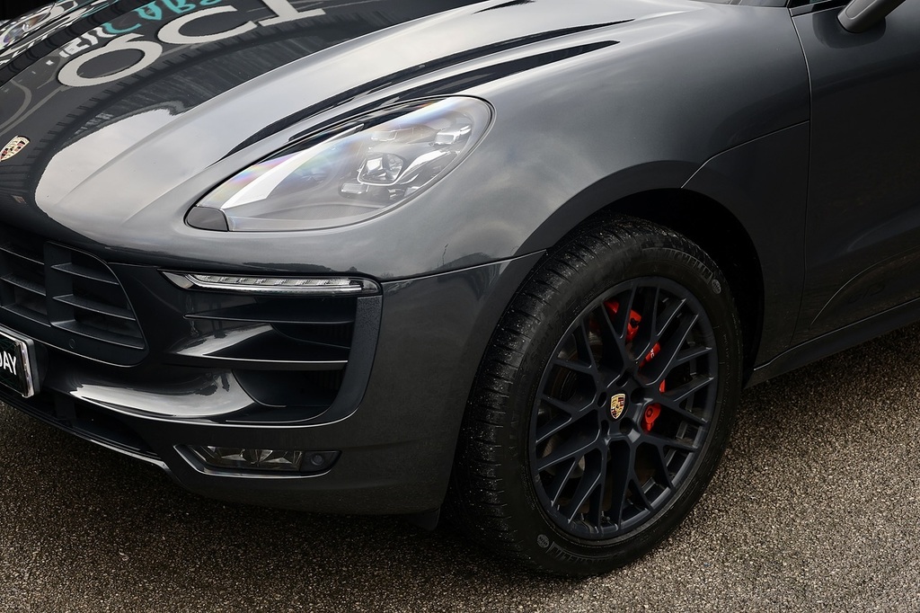 Porsche Macan 4X4 2.0T Pdk 4Wd Euro 6 Ss 201818 Black #23