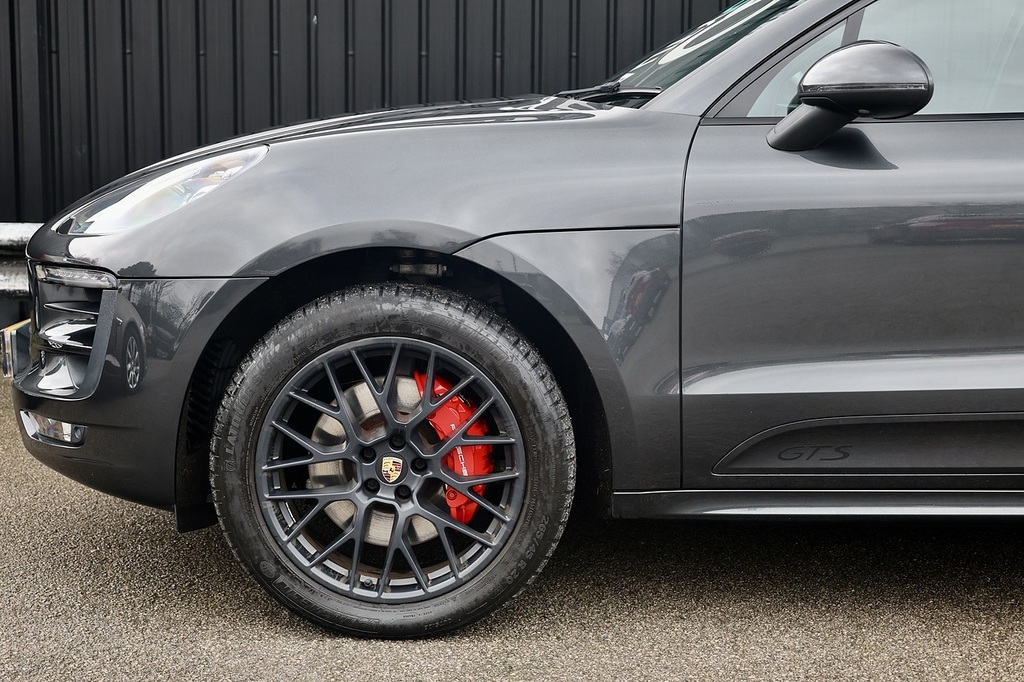Porsche Macan 4X4 2.0T Pdk 4Wd Euro 6 Ss 201818 Black #24