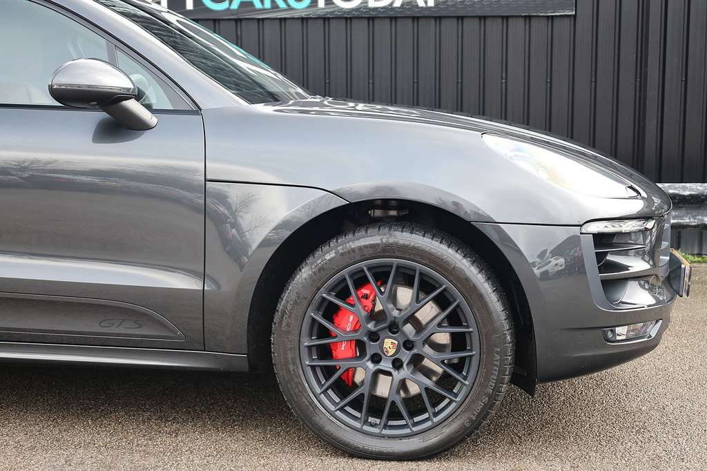 Porsche Macan 4X4 2.0T Pdk 4Wd Euro 6 Ss 201818 Black #18