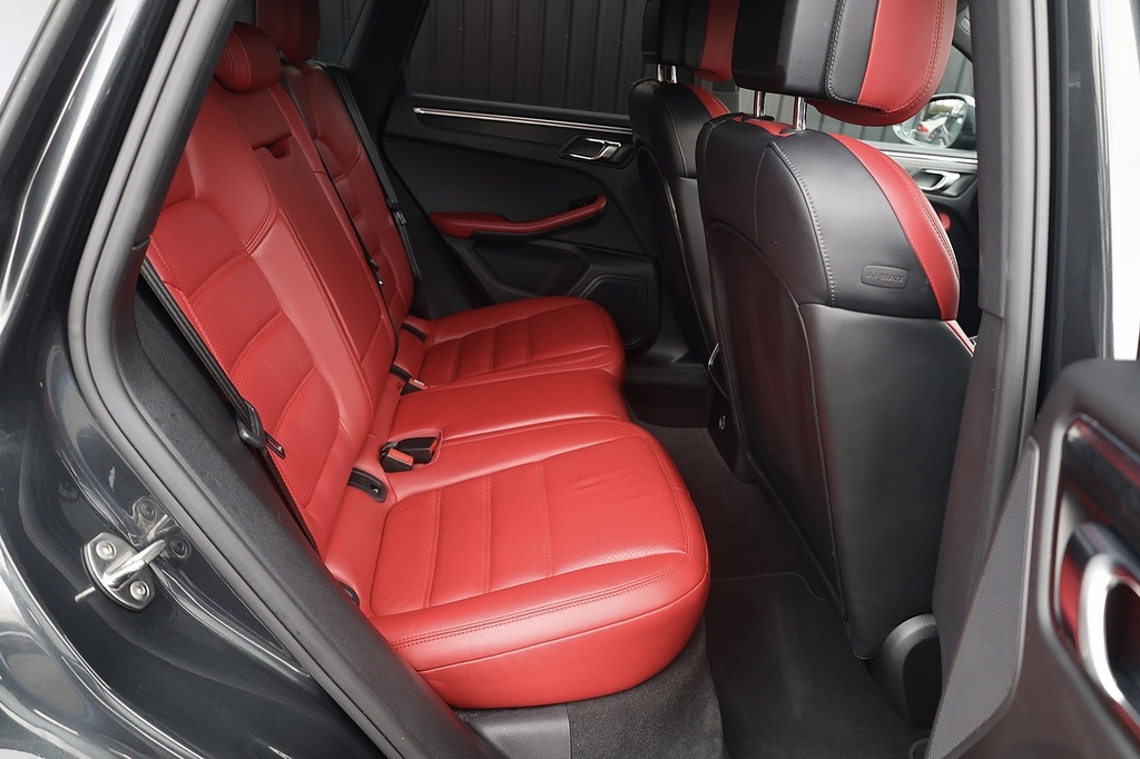 Porsche Macan 4X4 2.0T Pdk 4Wd Euro 6 Ss 201818 Black #9