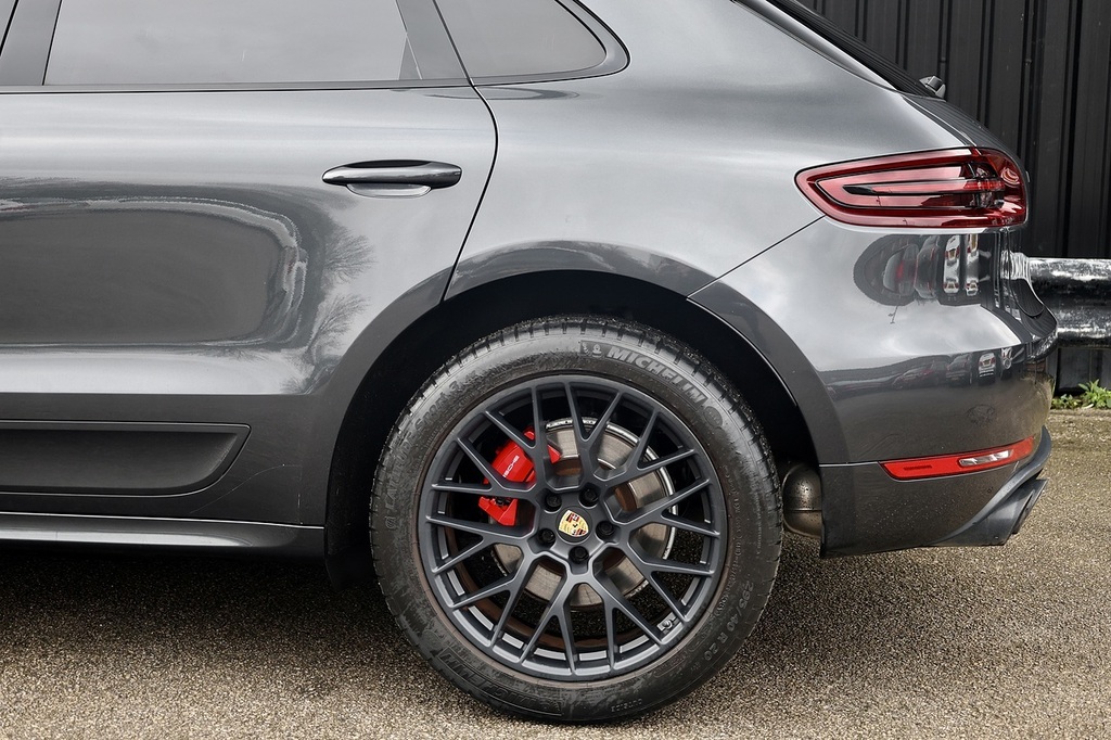 Porsche Macan 4X4 2.0T Pdk 4Wd Euro 6 Ss 201818 Black #25