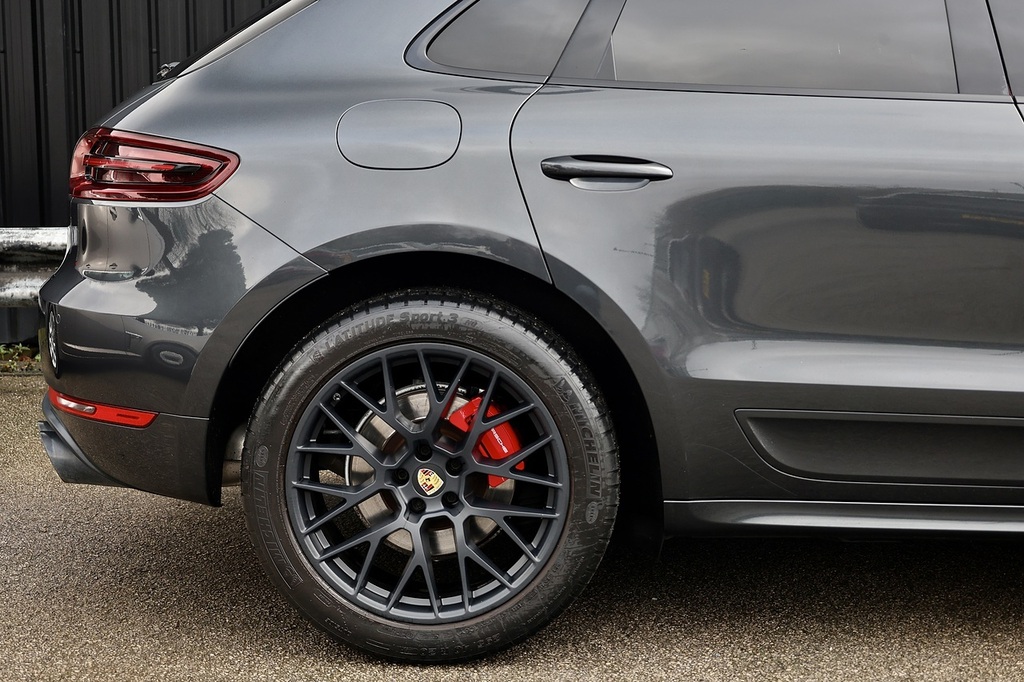 Porsche Macan 4X4 2.0T Pdk 4Wd Euro 6 Ss 201818 Black #17