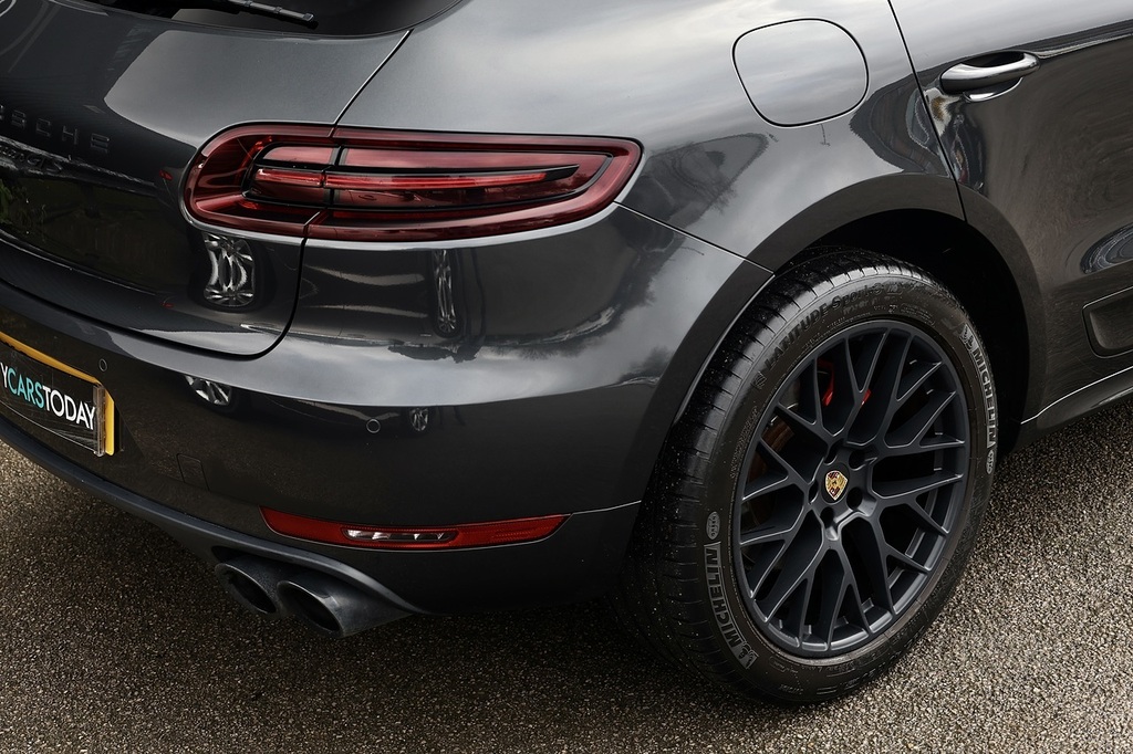 Porsche Macan 4X4 2.0T Pdk 4Wd Euro 6 Ss 201818 Black #16